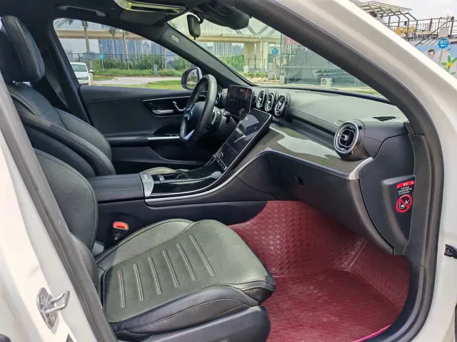 Mercedes-Benz C-Class — Фото автомобиля 14