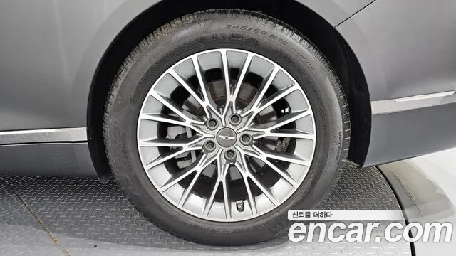 Genesis G80 RG3 — Фото автомобиля 6