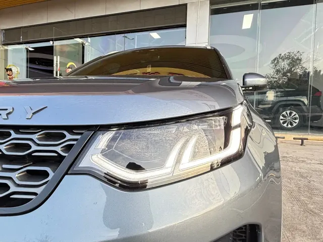 Land Rover Discovery Sport — Фото автомобиля 10