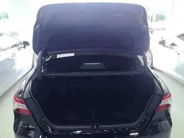Toyota Camry — Фото автомобиля 18