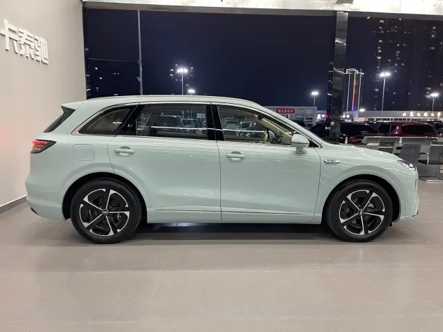 Shangjie SUV — Фото автомобиля 7