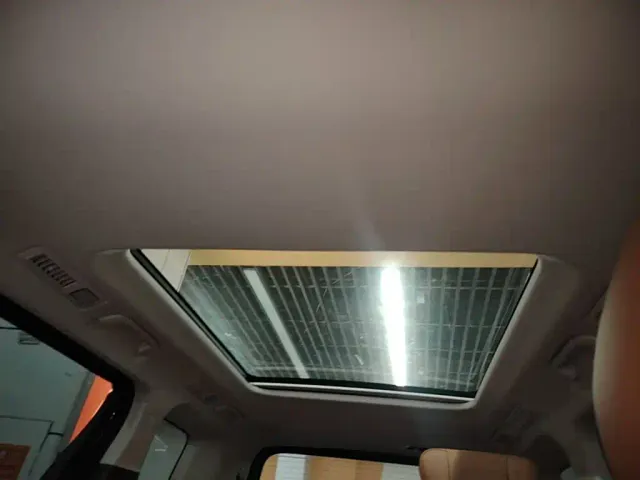 Hongqi Hongqi HQ9 PHEV 2024 Model 2.0T AWD Business Edition — Фото автомобиля 13
