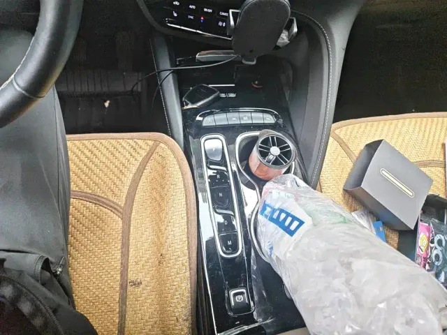 Buick Envision Plus — Фото автомобиля 15