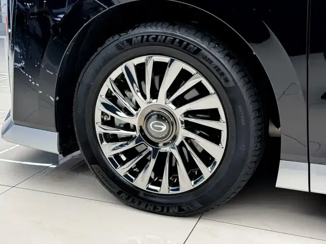 GAC Trumpchi M8 — Фото автомобиля 3