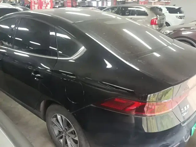 BYD Qin PLUS — Фото автомобиля 4