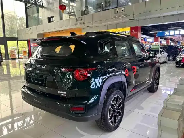 Haval Big Dog — Фото автомобиля 12