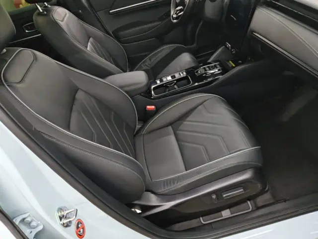 Honda e:NP1 — Фото автомобиля 24