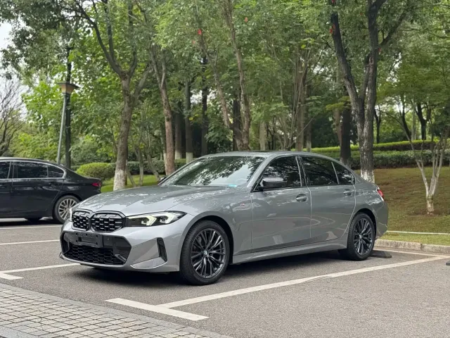 BMW 3 Series — Фото автомобиля 2