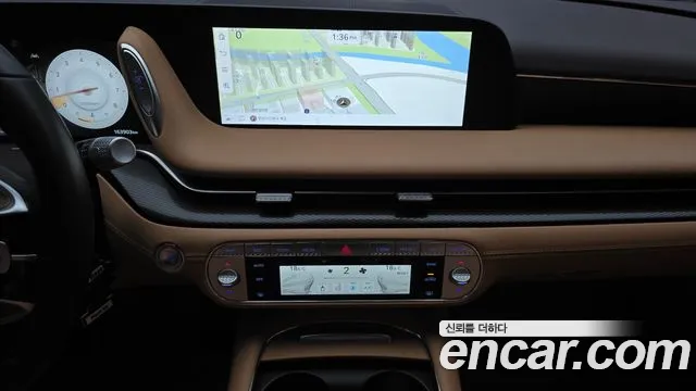 Genesis G90 Бензин 3.5 турбо AWD — Фото автомобиля 10