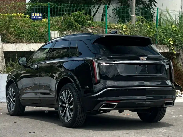 Cadillac XT5 — Фото автомобиля 16