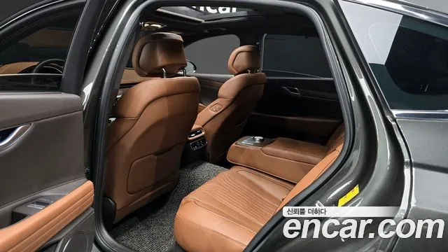 Genesis G80 Бензин 3.5 турбо AWD — Фото автомобиля 11