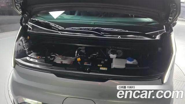 Kia PV5 — Фото автомобиля 6
