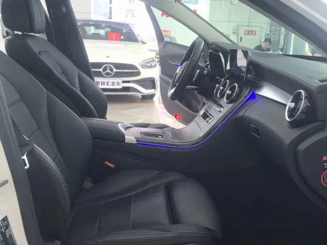 Mercedes-Benz C-Class — Фото автомобиля 12