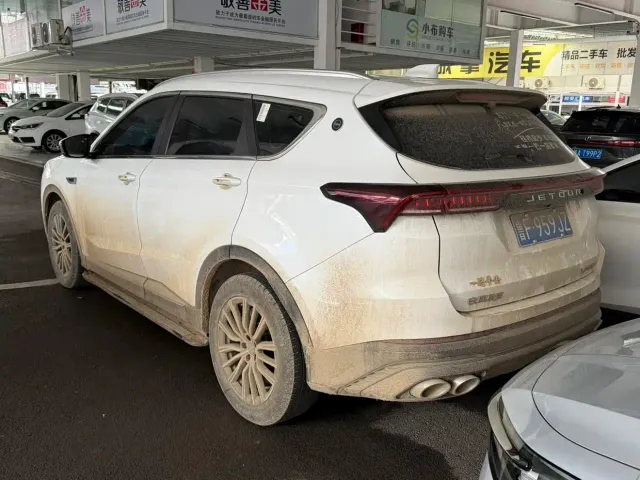 Jetour X70 Plus — Фото автомобиля 9