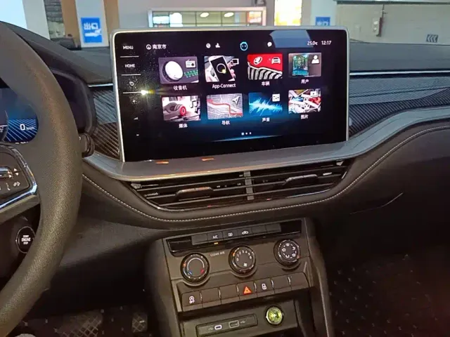 Skoda Kodiaq — Фото автомобиля 12