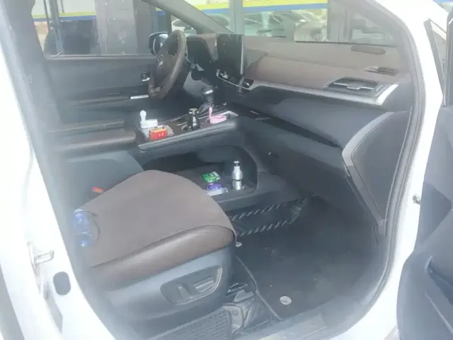 Toyota Granvia — Фото автомобиля 8