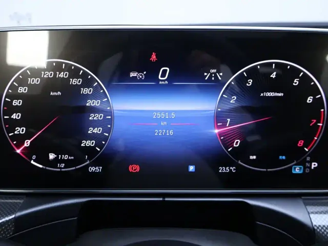 Mercedes-Benz C-Class — Фото автомобиля 15