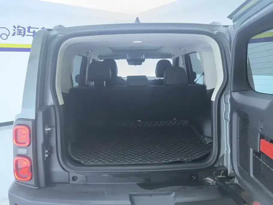 Haval Haval Meng Long NEV 2023 Hi4 102 Explorer Edition — Фото автомобиля 4