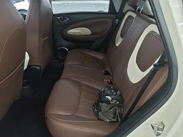 Wuling Bingo — Фото автомобиля 16