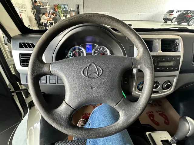 Changan Star 9 EV — Фото автомобиля 11