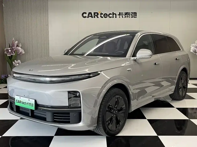 Фотография автомобиля — Li Auto L7
