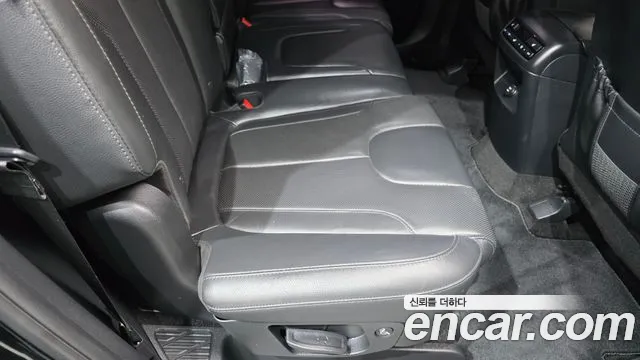 Hyundai Palisade Palisade Дизель 2.2 2WD — Фото автомобиля 25