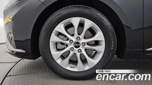 Kia K8 2.5 Бензин 2WD — Фото автомобиля 5