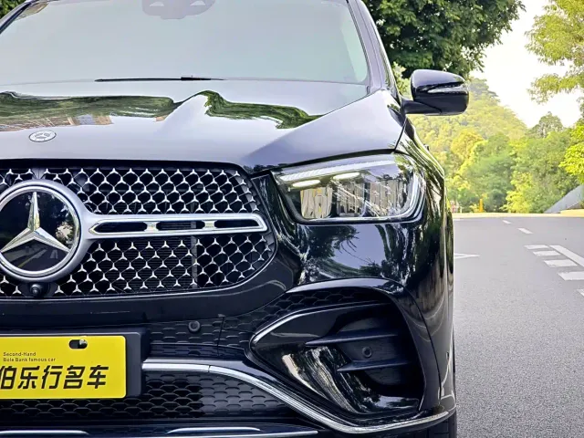 Mercedes-Benz GLE-Class — Фото автомобиля 3