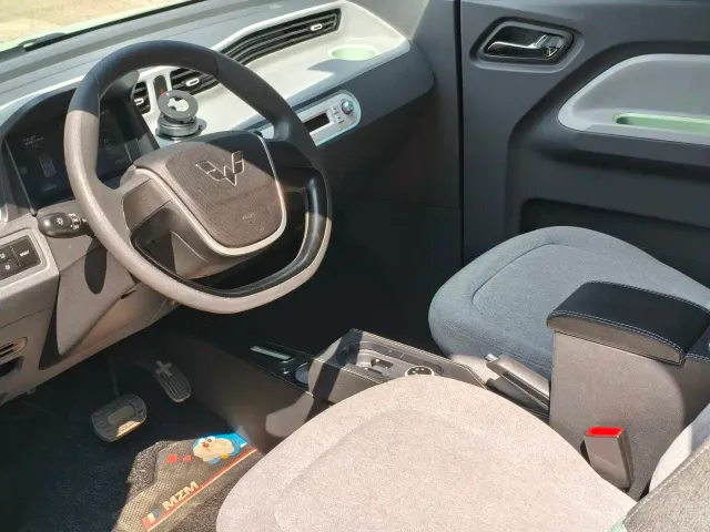 Wuling Hongguang Mini EV — Фото автомобиля 15