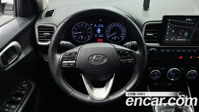 Hyundai Venue — Фото автомобиля 14