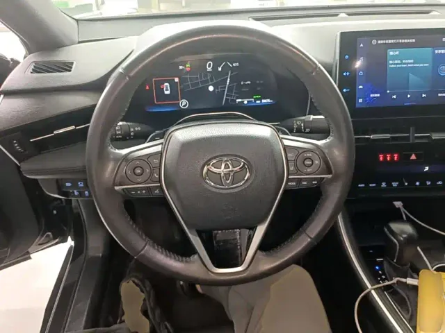 Toyota Avalon — Фото автомобиля 10
