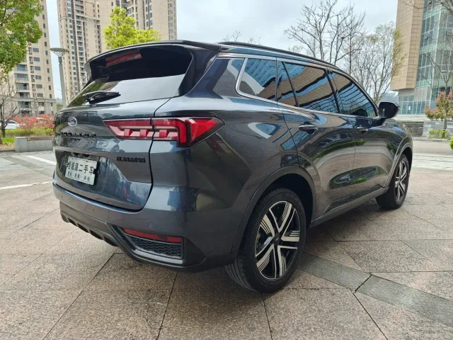 Ford Lingrui — Фото автомобиля 8