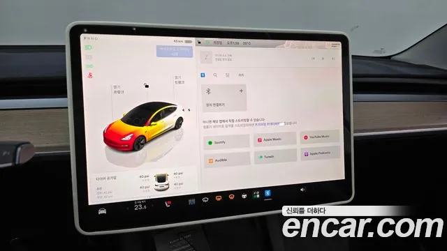 Tesla Model 3 — Фото автомобиля 20