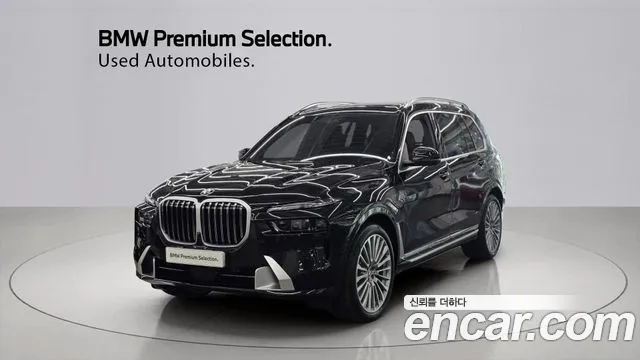 Фотография автомобиля — BMW X7 G07
