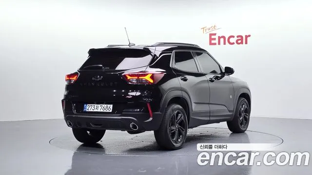 Chevrolet Trailblazer — Фото автомобиля 2