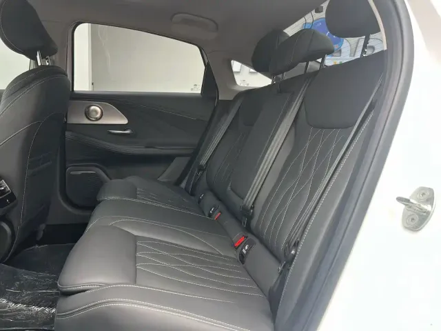 Chery Arrizo 8 — Фото автомобиля 6