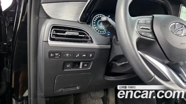 Hyundai Palisade Palisade Дизель 2.2 2WD — Фото автомобиля 16