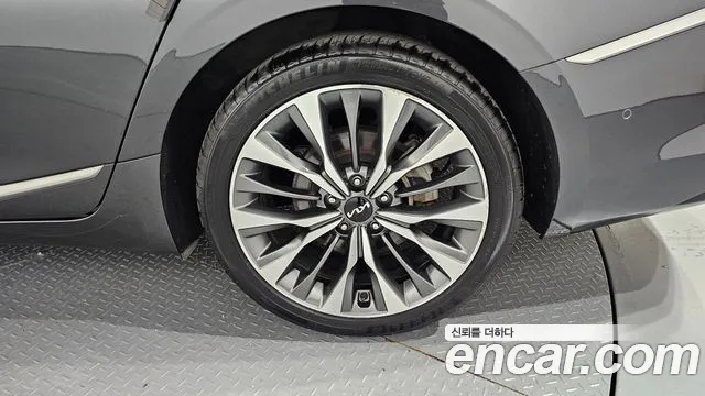 Kia K8 2.5 Бензин 2WD — Фото автомобиля 20