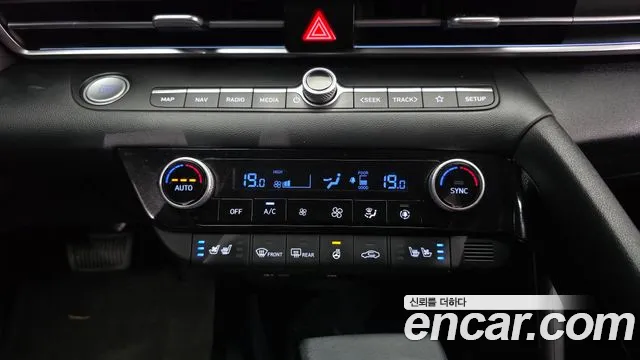 Hyundai Avante — Фото автомобиля 23