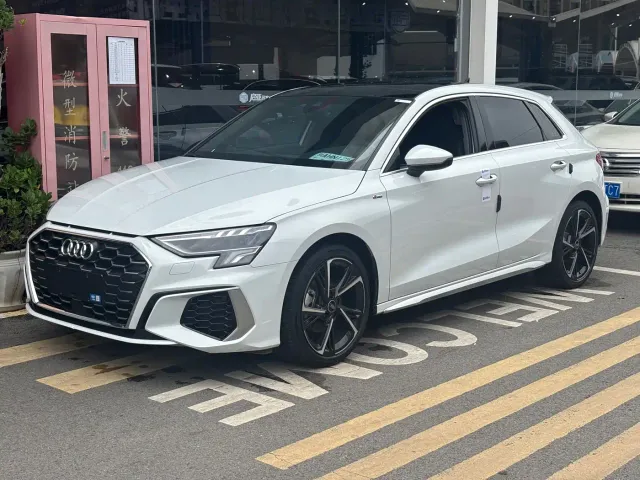 Фотография автомобиля — Audi A3