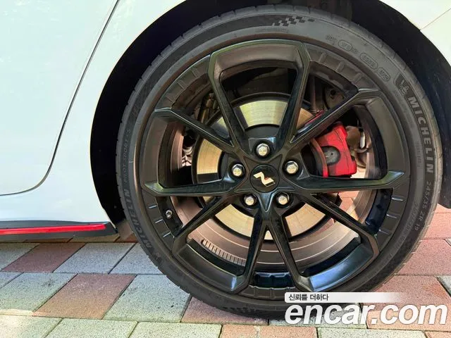 Hyundai AVANTE — Фото автомобиля 17