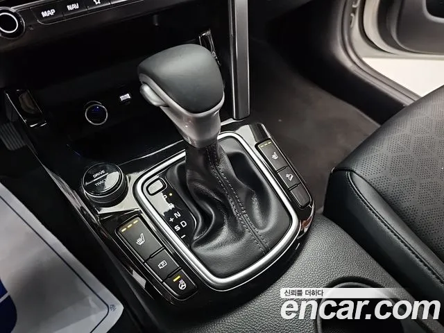Kia Seltos Бензин 1.6 турбо 2WD — Фото автомобиля 9