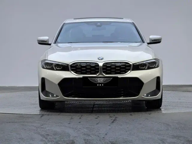 BMW 3 Series — Фото автомобиля 2