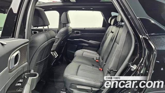 Kia Sorento Новый Sorento 4 поколение Дизель 2.2 4WD — Фото автомобиля 10
