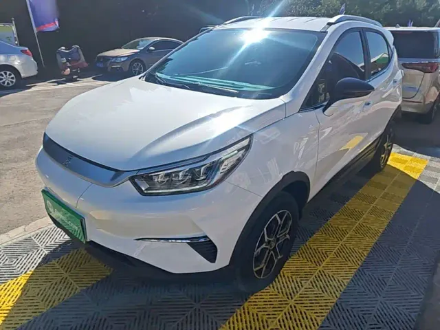 Фотография автомобиля — BYD Yuan Pro