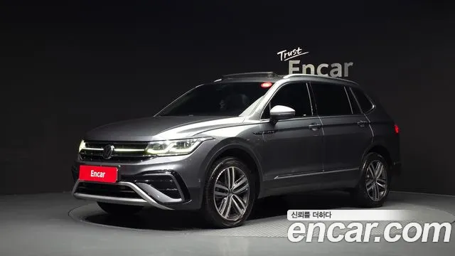 Фотография автомобиля — Volkswagen Tiguan