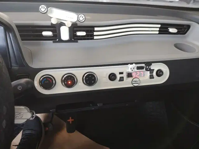 Wuling Hongguang Mini EV — Фото автомобиля 12