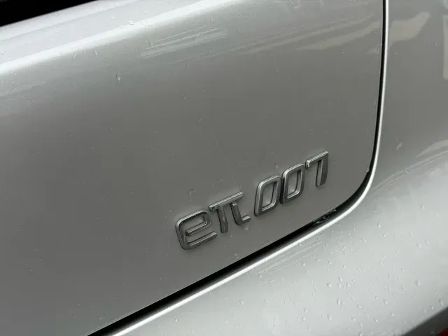 Dongfeng eπ 007 — Фото автомобиля 12