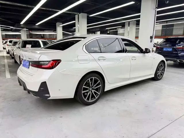 BMW 3 Series — Фото автомобиля 14