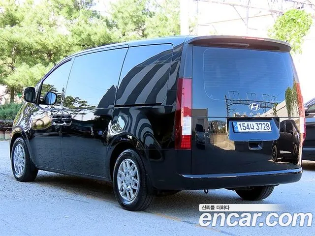 Hyundai Staria — Фото автомобиля 3